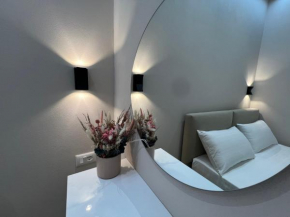 Aloju Rooms